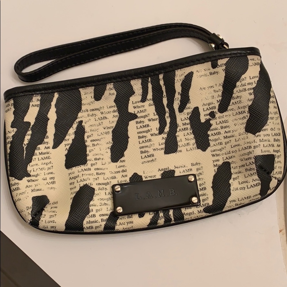 Wristlet